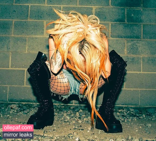 Latest Leaks Avril Lavigne Nude #719 - Fapello