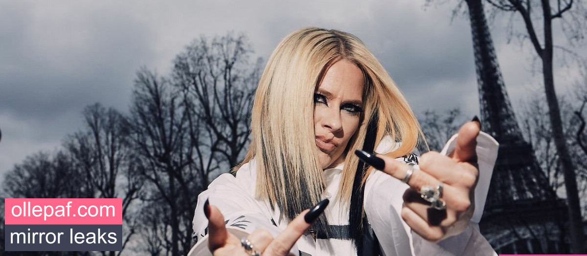 Latest Leaks Avril Lavigne Nude #774 - Fapello