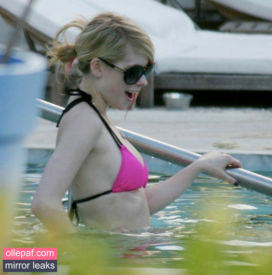 Latest Leaks Avril Lavigne Nude #795 - Fapello