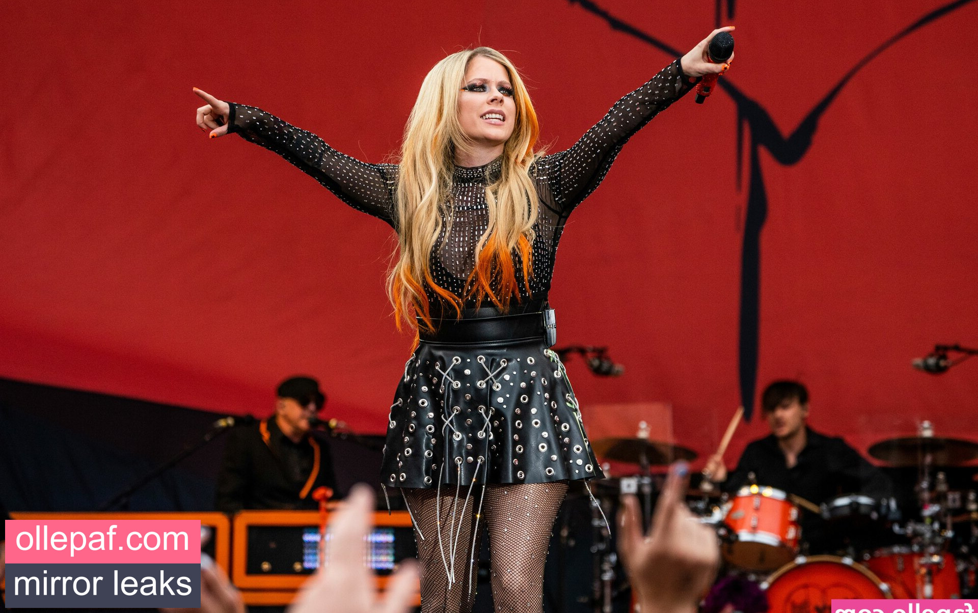 Latest Leaks Avril Lavigne Nude #931 - Fapello