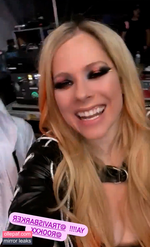 Latest Leaks Avril Lavigne Nude #940 - Fapello
