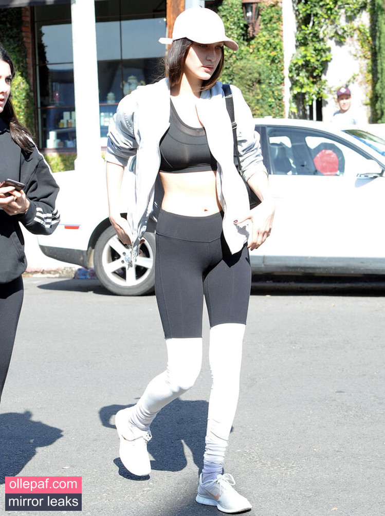 Latest Leaks Bella Hadid Nude #1450 - Fapello