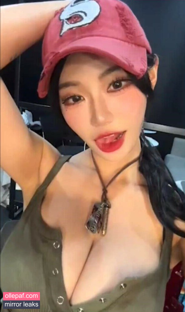 Latest Leaks Berry Nude #435 - Fapello