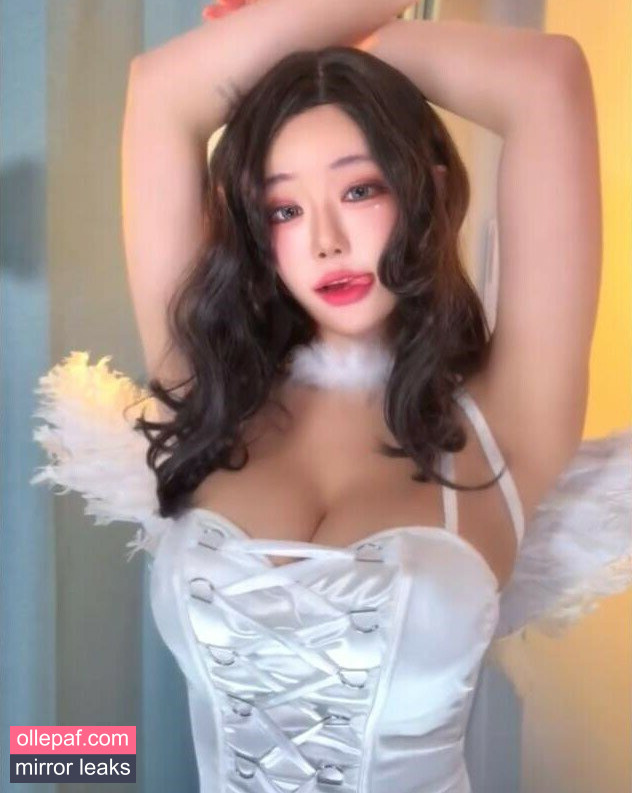 Latest Leaks Berry Nude #60 - Fapello