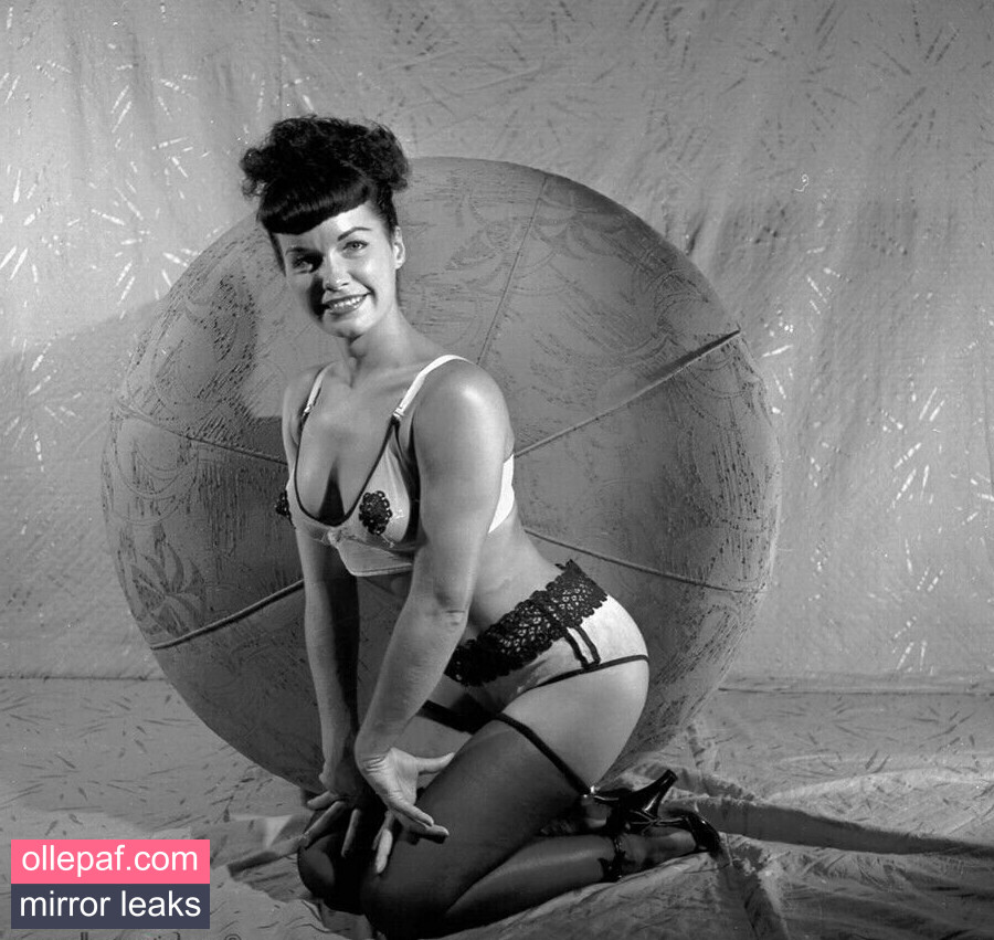 Latest Leaks Bettie Page Nude #127 - Fapello
