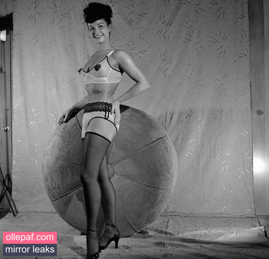 Latest Leaks Bettie Page Nude #131 - Fapello