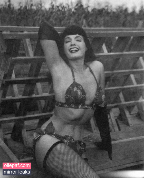 Latest Leaks Bettie Page Nude #165 - Fapello