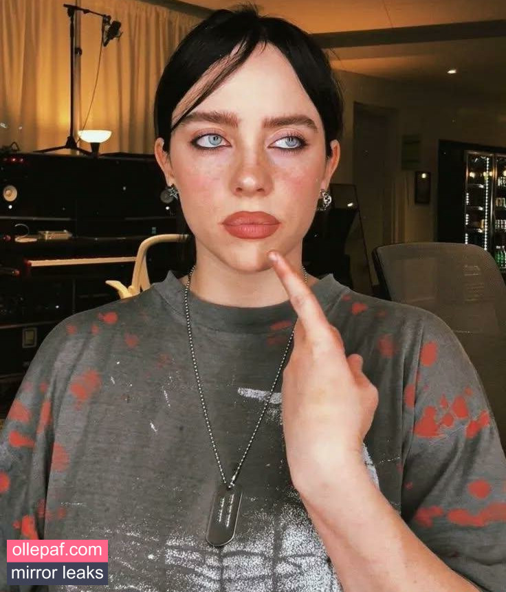 Billie Eilish Nude Leaks OnlyFans #14 - Fapello