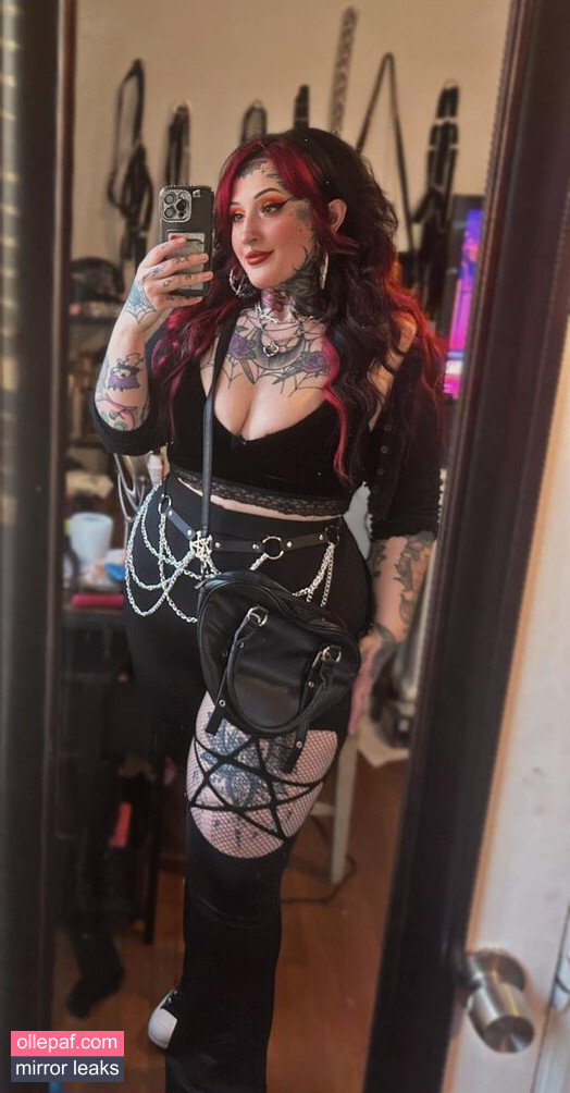 Latest Leaks Bluecollargoth Nude #14 - Fapello