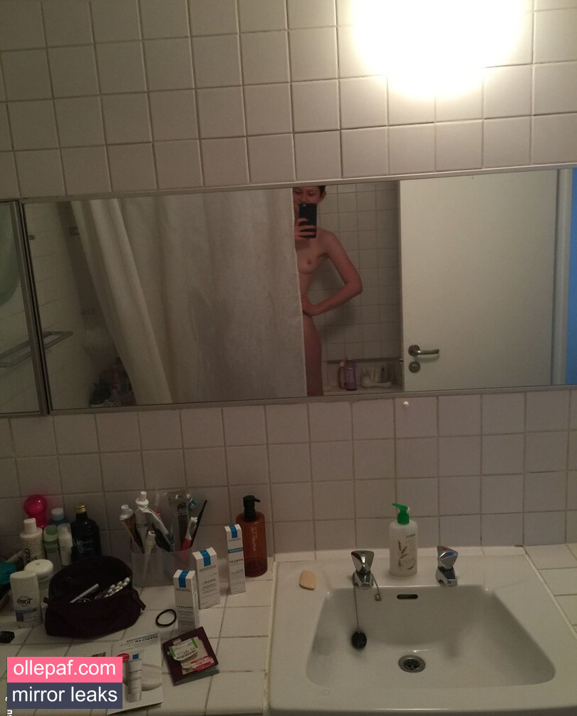 Latest Leaks Bonnie Wright Nude #133 - Fapello