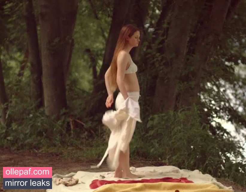 Latest Leaks Bonnie Wright Nude #45 - Fapello