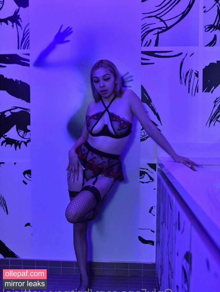 Latest Leaks britneyyyofficial Nude #141 - Fapello