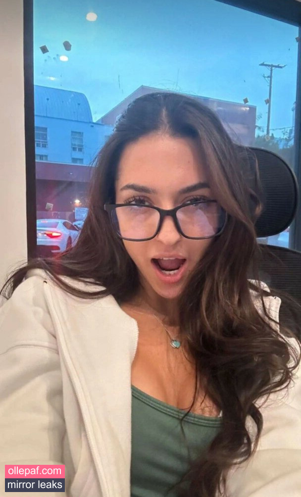 Latest Leaks builtbybells Nude #6 - Fapello