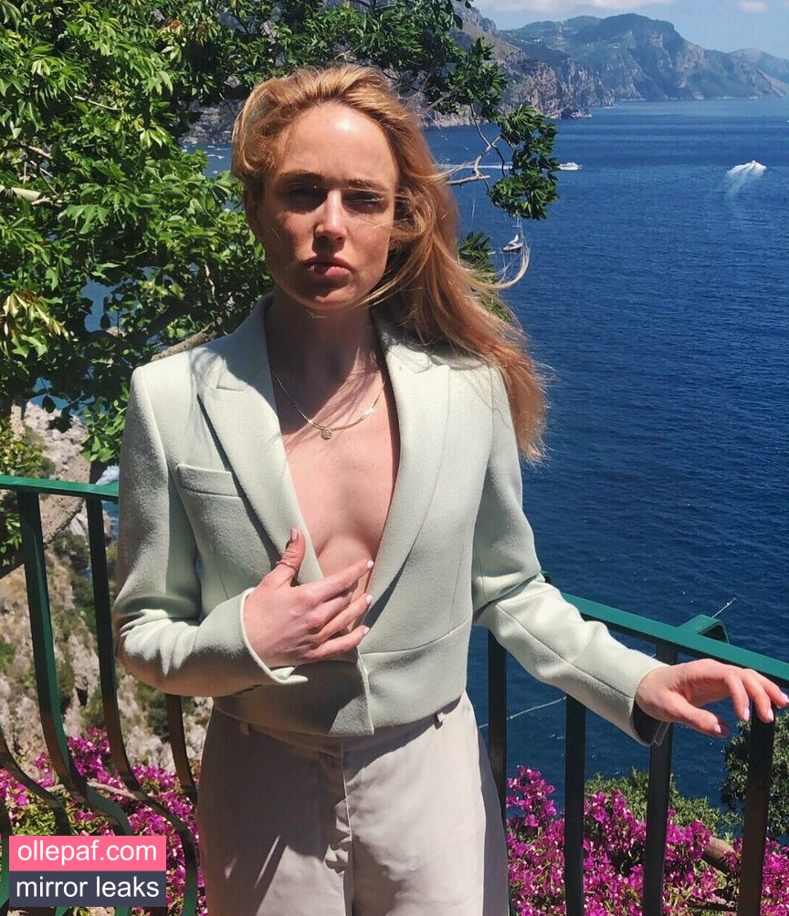 Latest Leaks Caity Lotz Nude #252 - Fapello