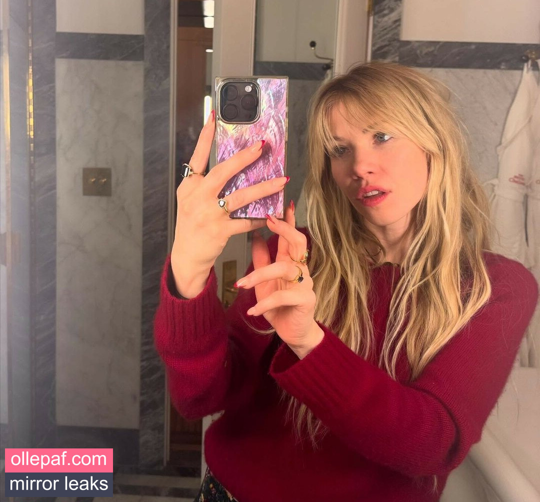 Latest Leaks Carly Rae Jepsen Nude #41 - Fapello