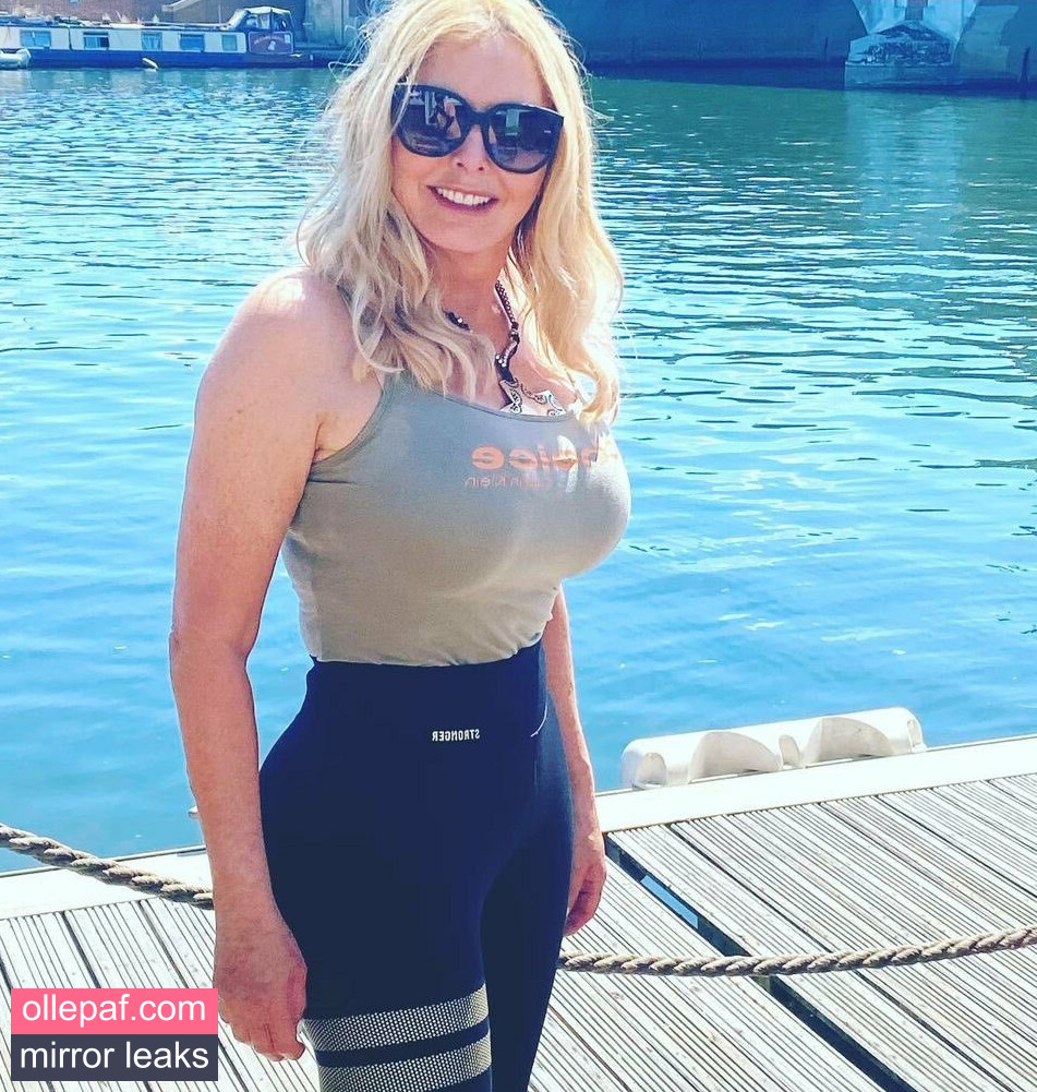 Carol Vorderman Nude Leaks OnlyFans #1482 - Fapello