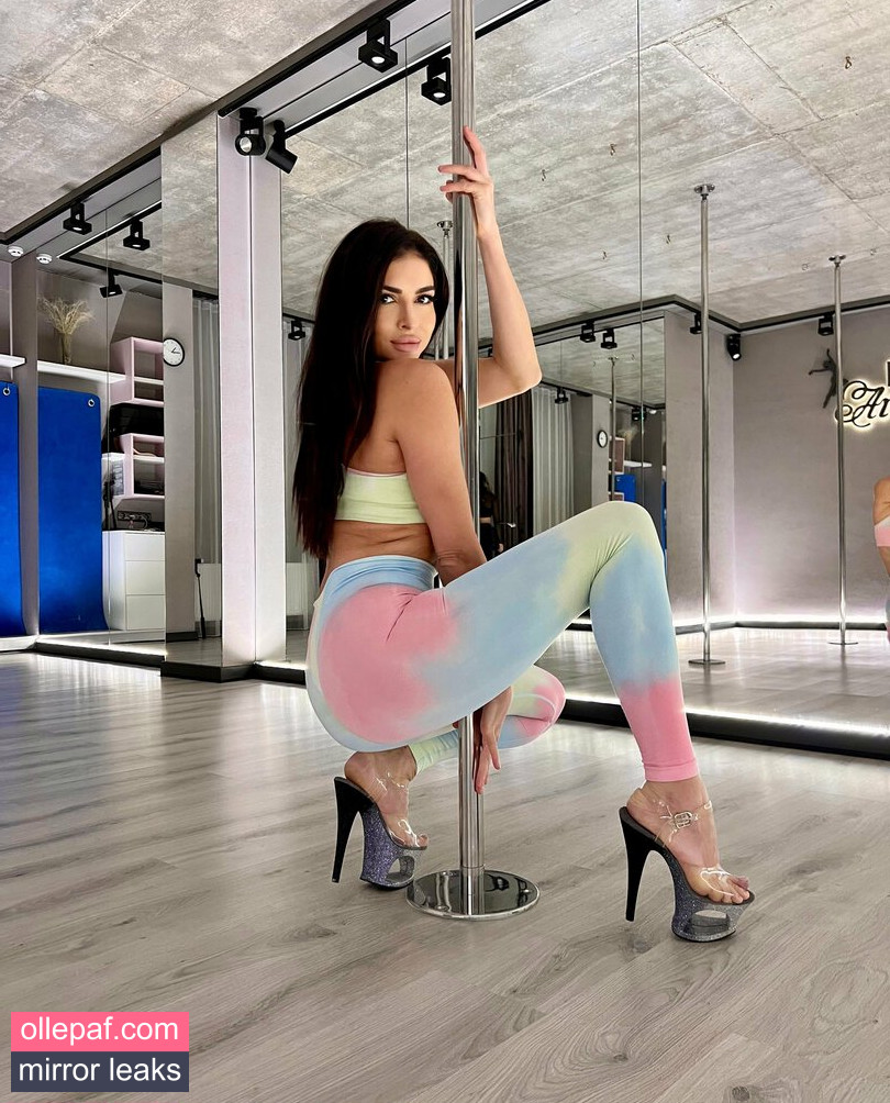 Latest Leaks carolinatwoo Nude #4 - Fapello