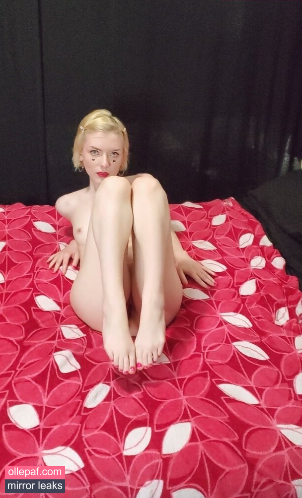 Latest Leaks Celestina Blooms Nude #227 - Fapello