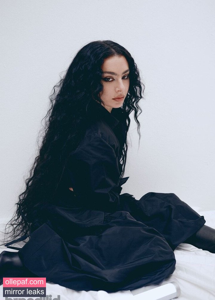 Latest Leaks Charli XCX Nude #1017 - Fapello