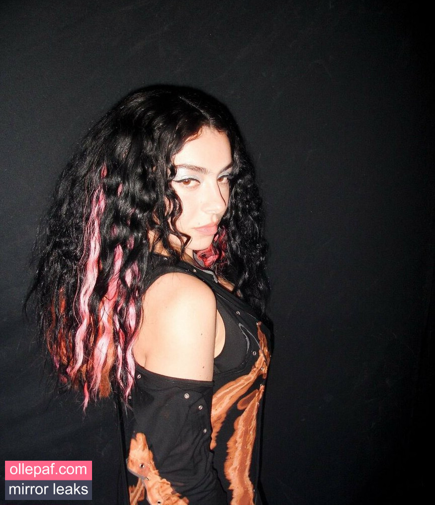 Latest Leaks Charli XCX Nude #542 - Fapello