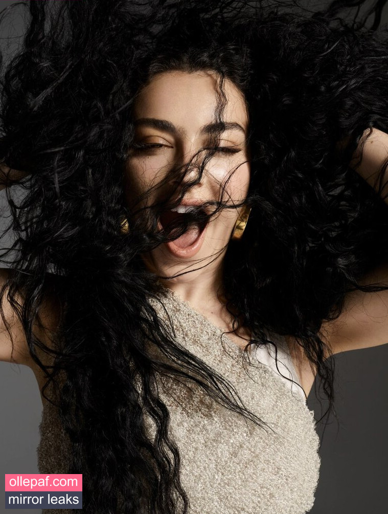 Latest Leaks Charli XCX Nude #948 - Fapello