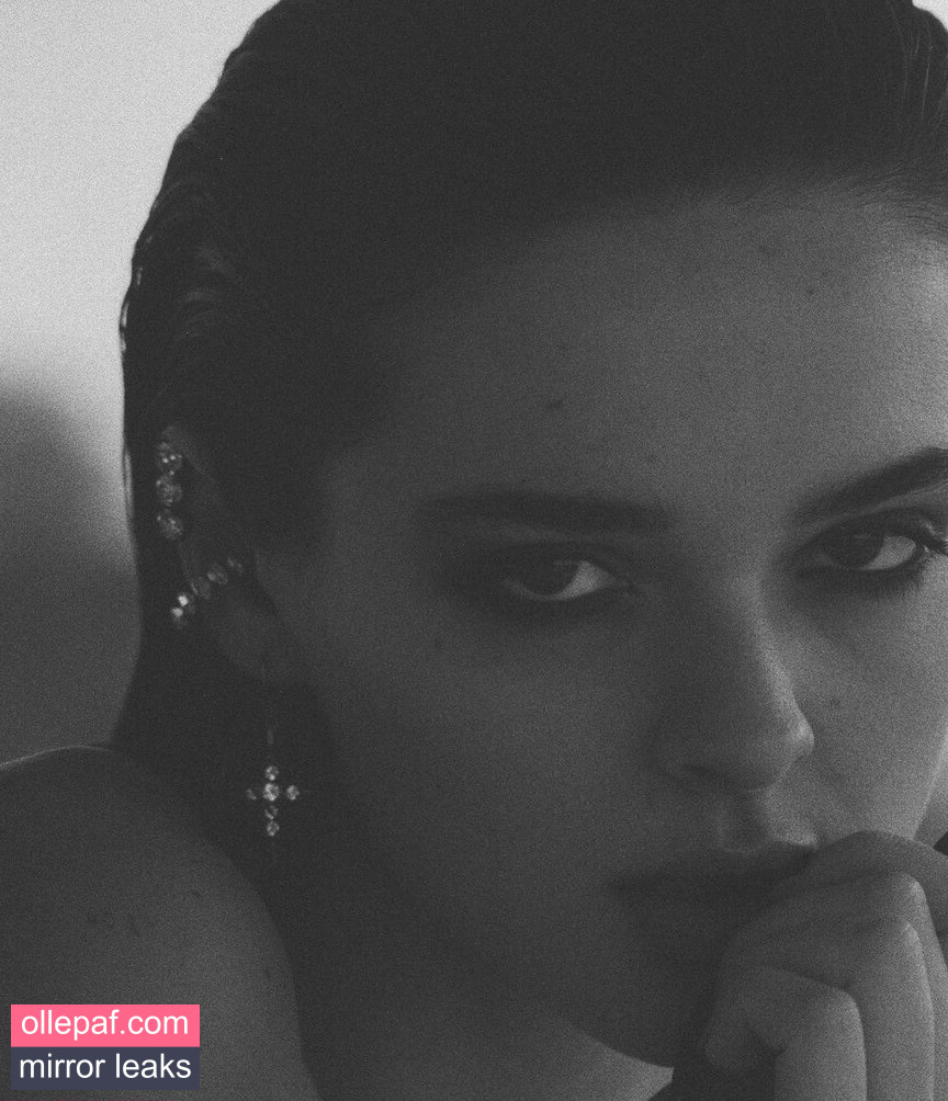 Latest Leaks Charlotte Lawrence Nude #602 - Fapello