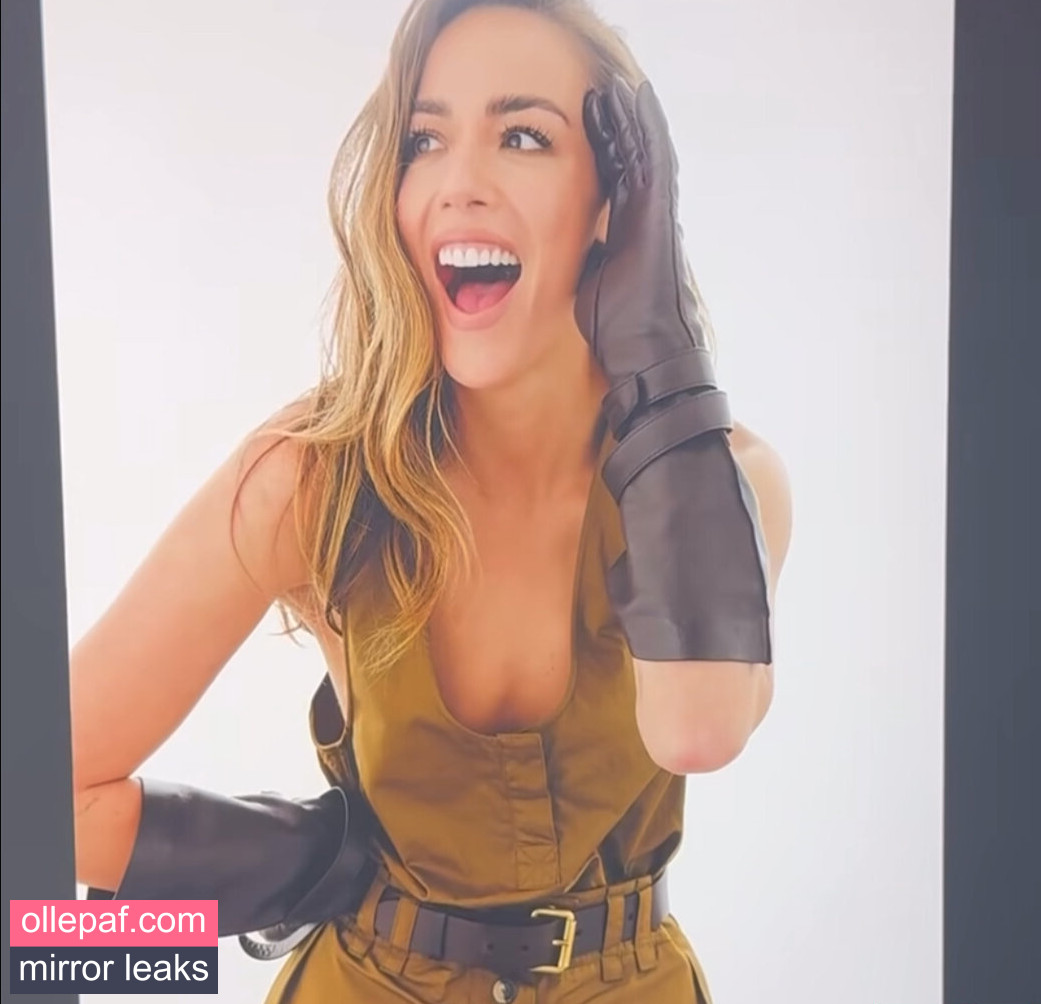 Latest Leaks Chloe Bennet Nude #116 - Fapello