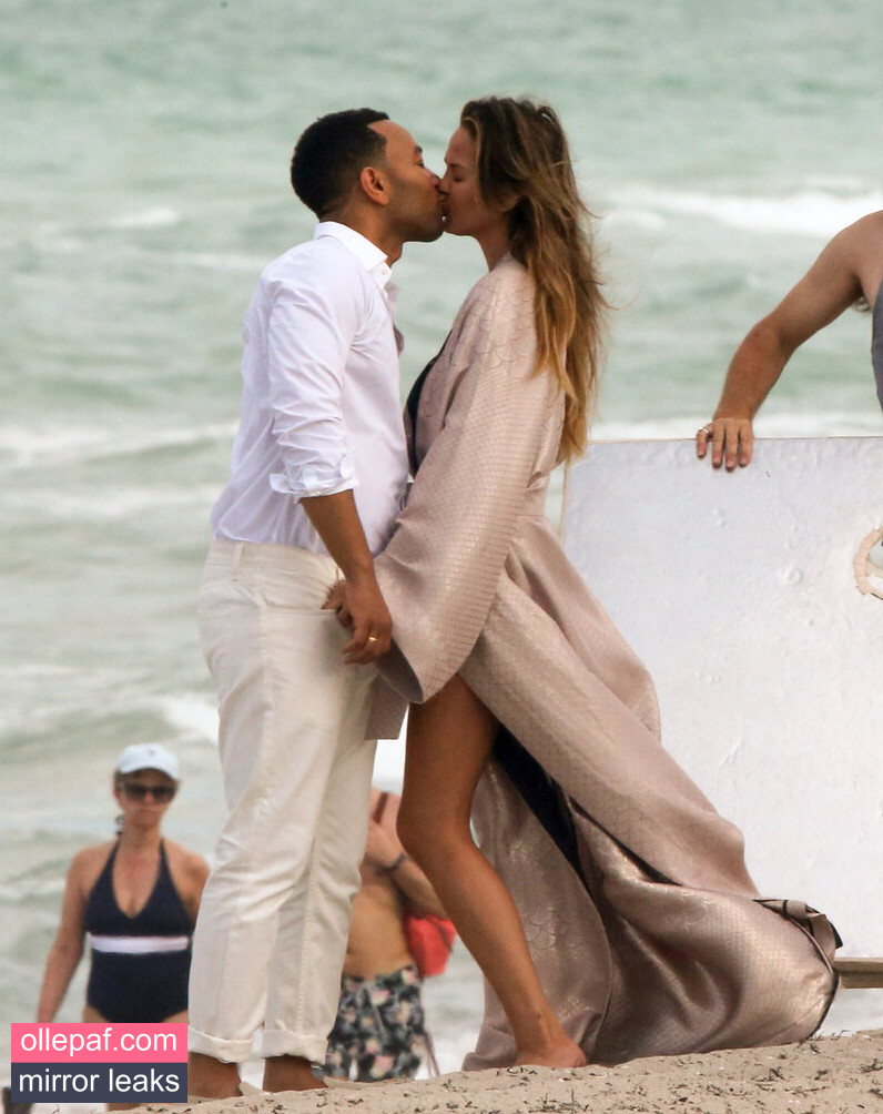 Latest Leaks Chrissy Teigen Nude #188 - Fapello