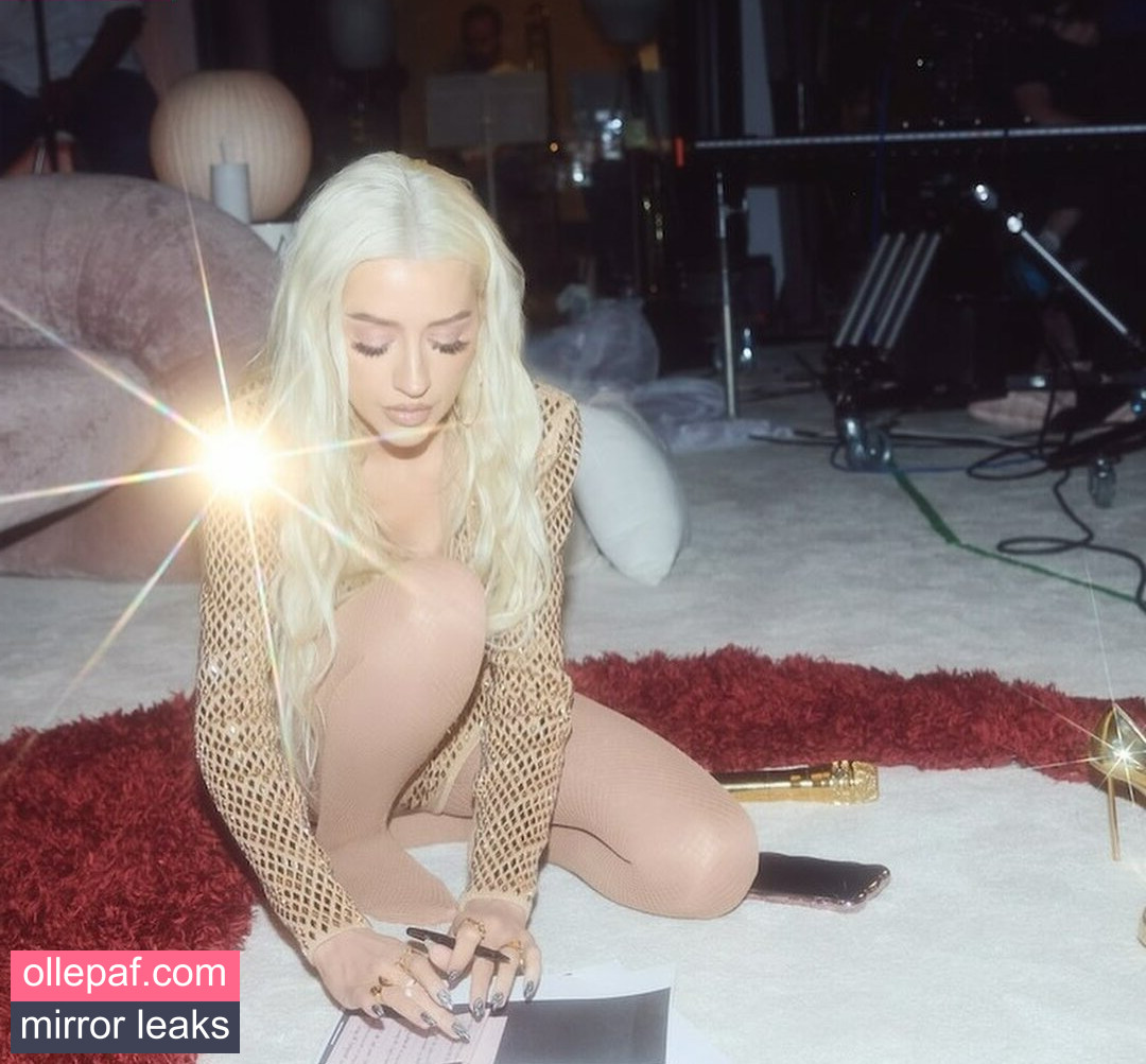 Latest Leaks Christina Aguilera Nude #500 - Fapello