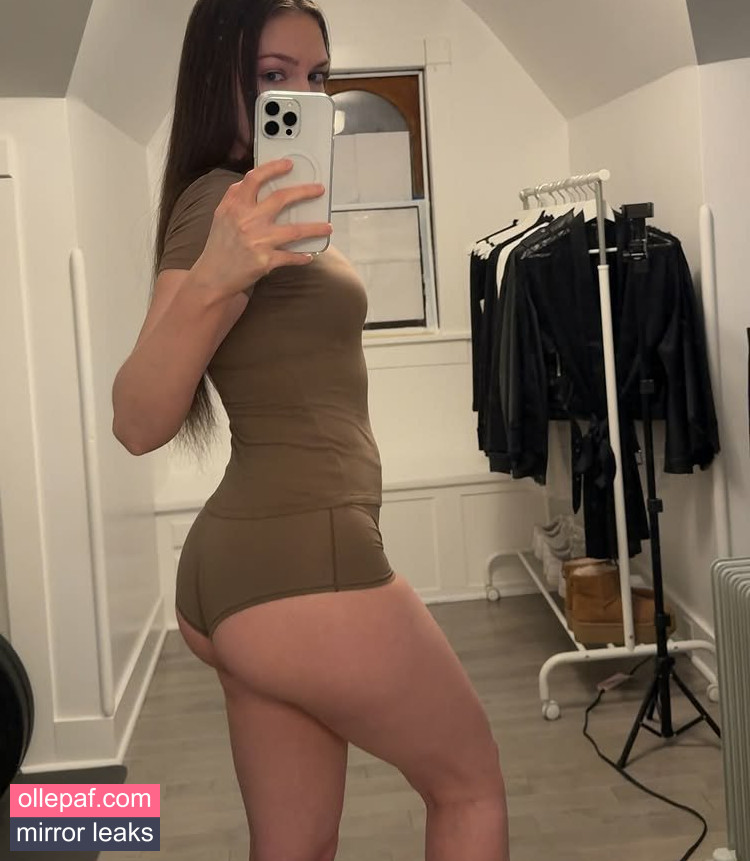 Latest Leaks christinaenaa Nude #10 - Fapello