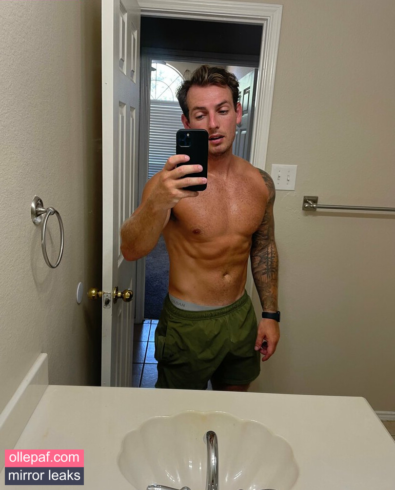 connor_hart Nude Leaks OnlyFans - Fapello