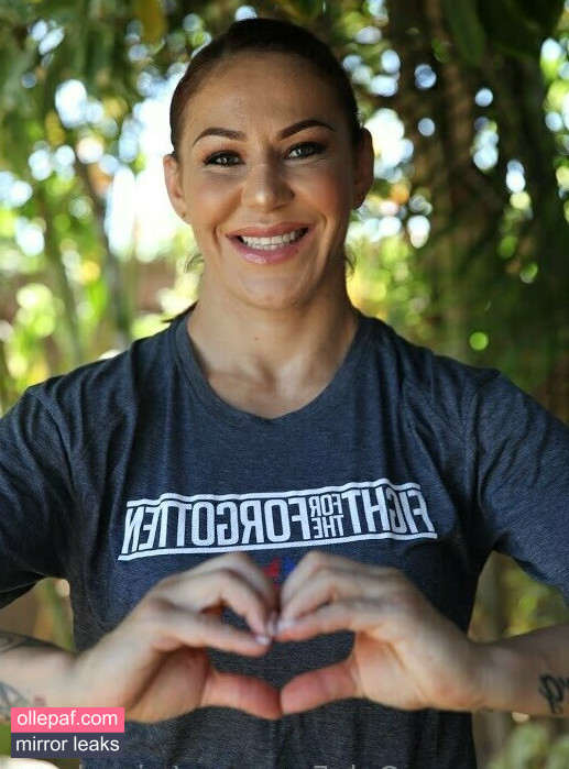Latest Leaks criscyborg Nude #27 - Fapello
