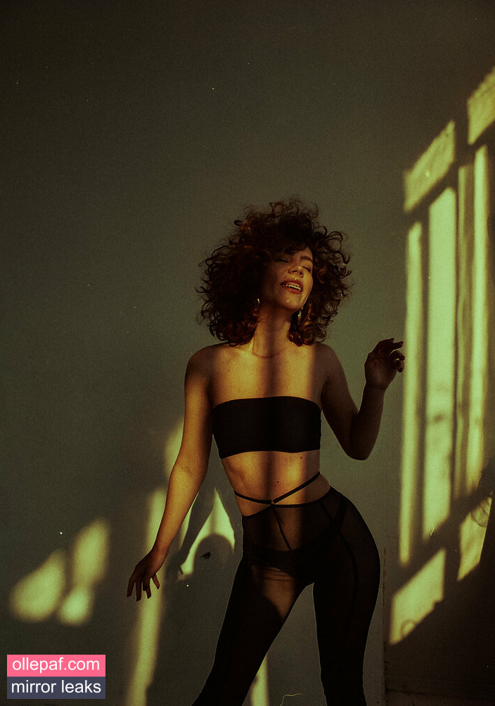 Latest Leaks curlywiktoria Nude #636 - Fapello