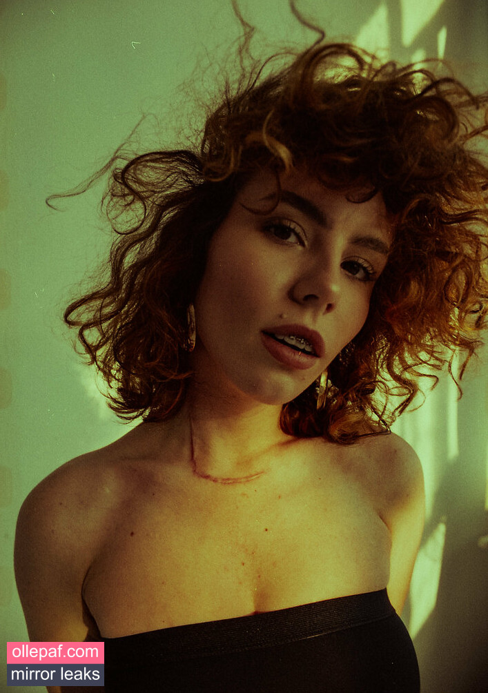 Latest Leaks curlywiktoria Nude #646 - Fapello