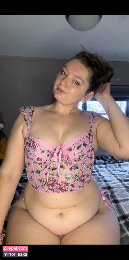 curves4dazefree Nude Leaks OnlyFans - Fapello