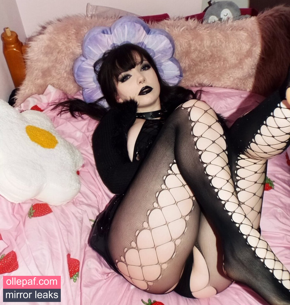 Latest Leaks cutiegothxo Nude #114 - Fapello