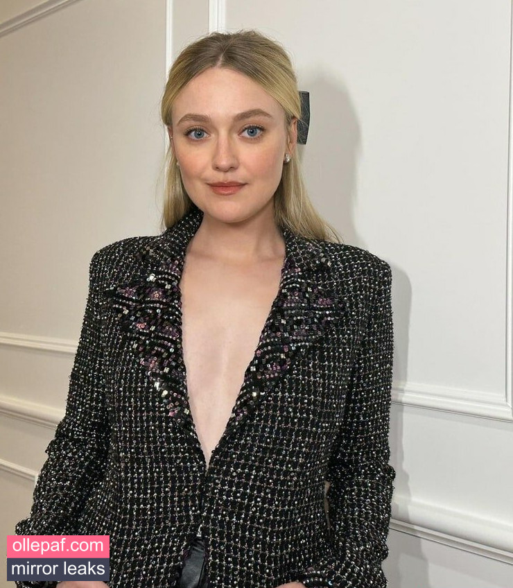 Dakota Fanning Nude Leaks OnlyFans #331 - Fapello