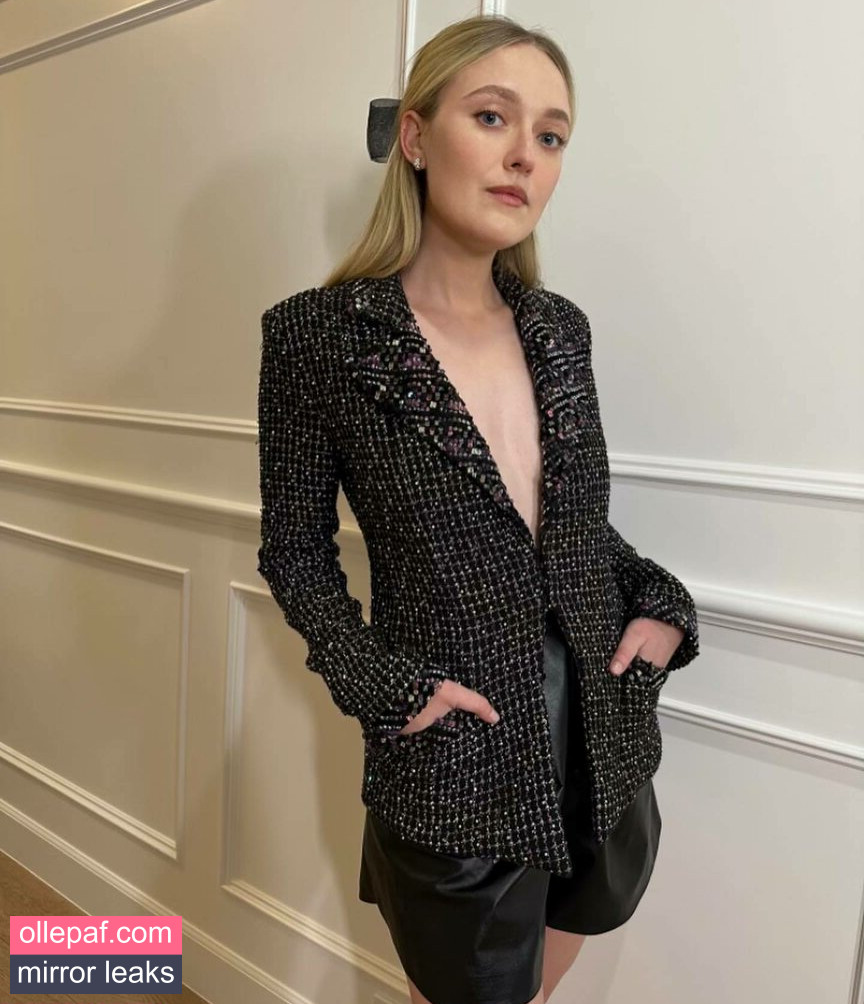 Dakota Fanning Nude Leaks OnlyFans #383 - Fapello