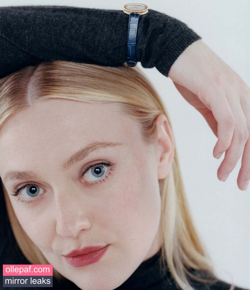 Dakota Fanning Nude Leaks OnlyFans #46 - Fapello