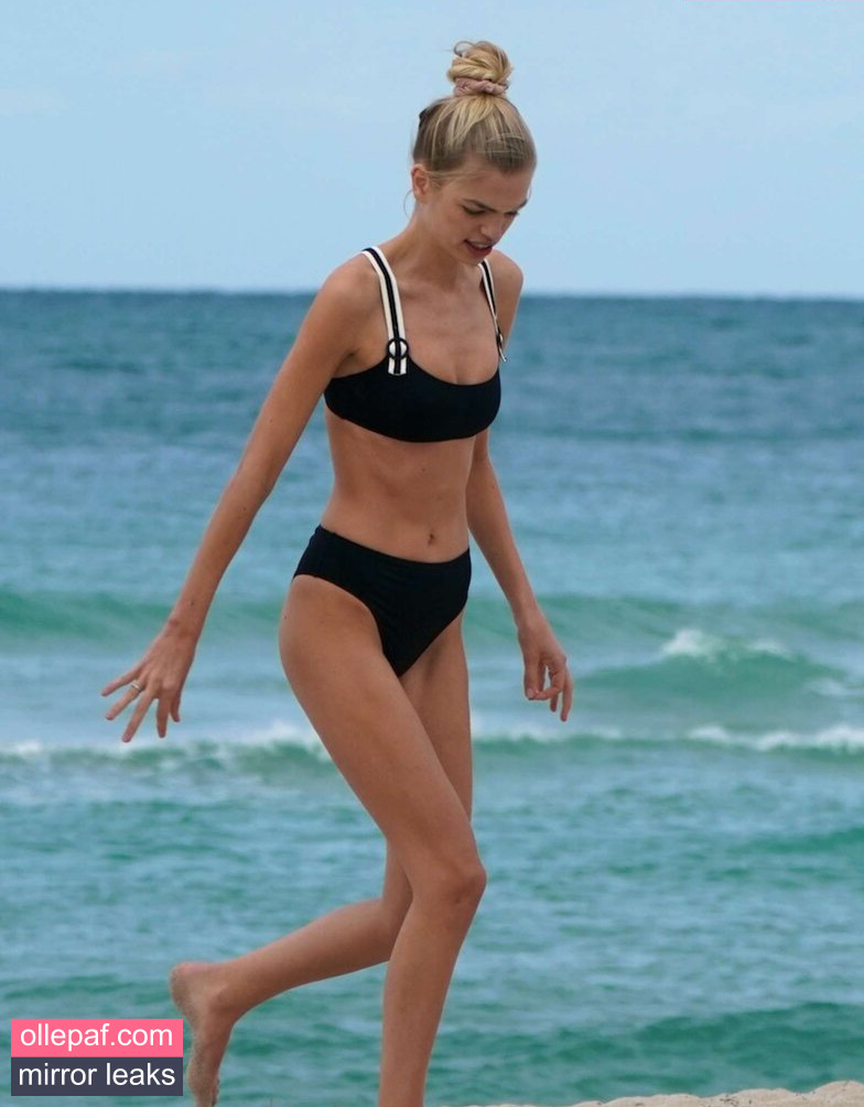 Latest Leaks Daphne Groeneveld Nude #11 - Fapello