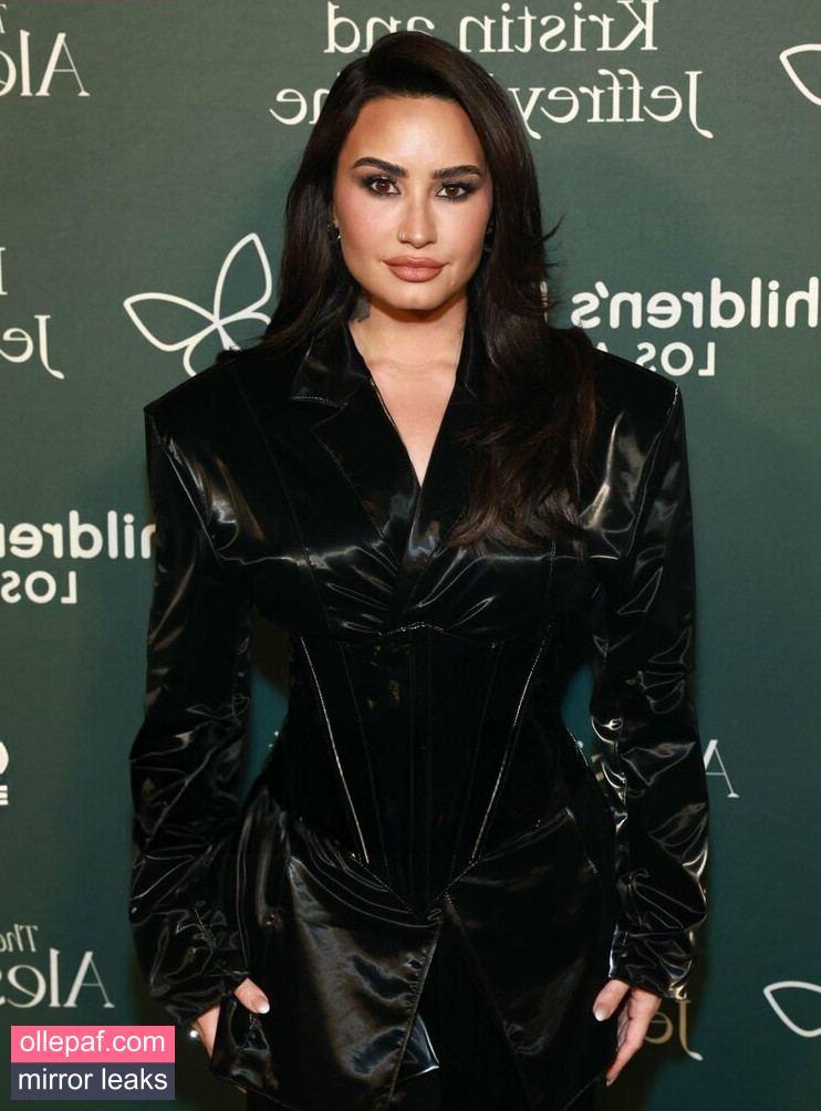 Latest Leaks Demi Lovato Nude #107 - Fapello