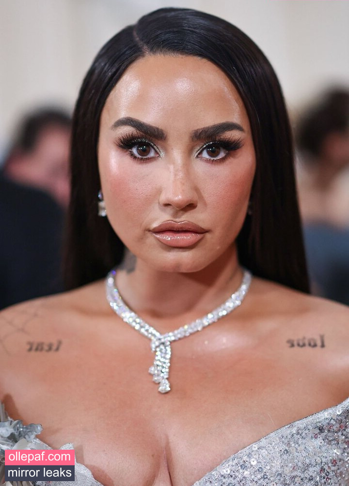 Latest Leaks Demi Lovato Nude #224 - Fapello