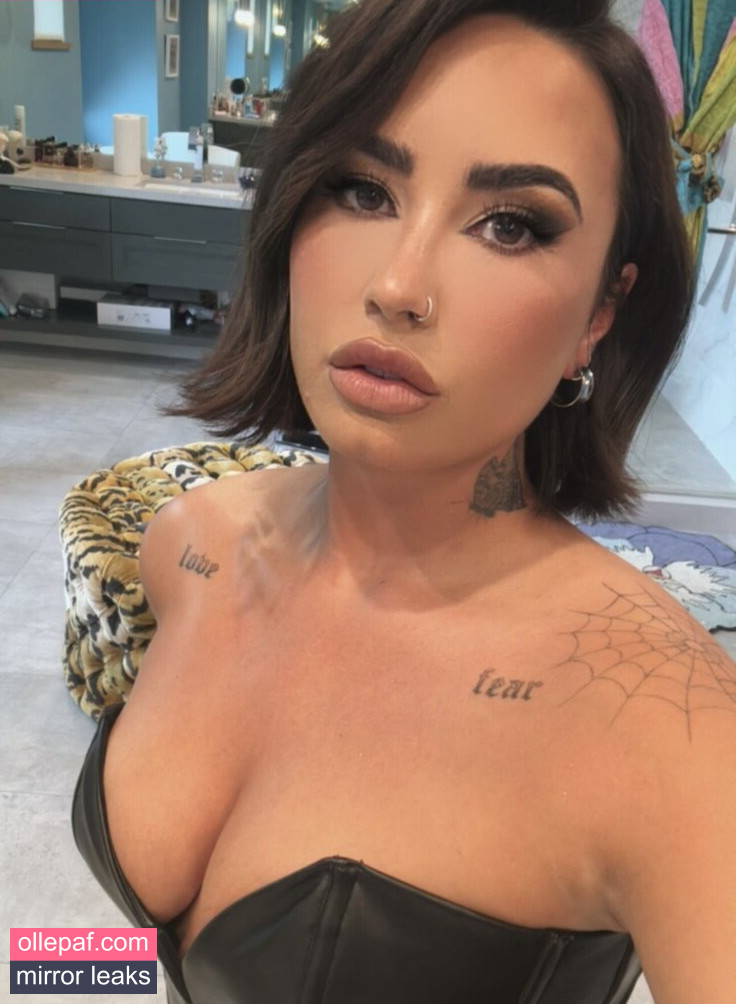 Latest Leaks Demi Lovato Nude #231 - Fapello