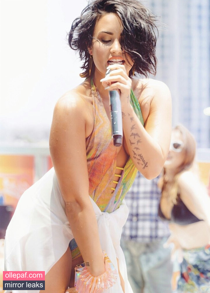Latest Leaks Demi Lovato Nude #236 - Fapello