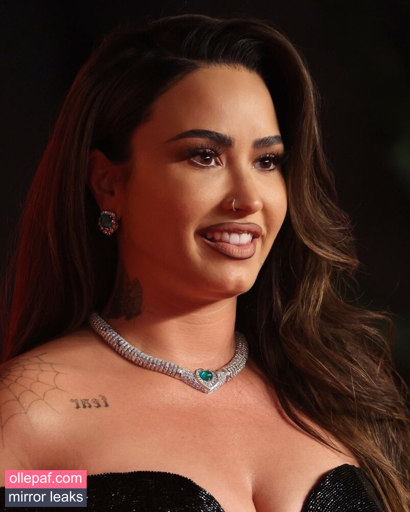 Latest Leaks Demi Lovato Nude #244 - Fapello