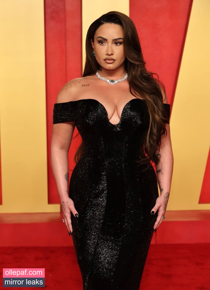 Latest Leaks Demi Lovato Nude #246 - Fapello