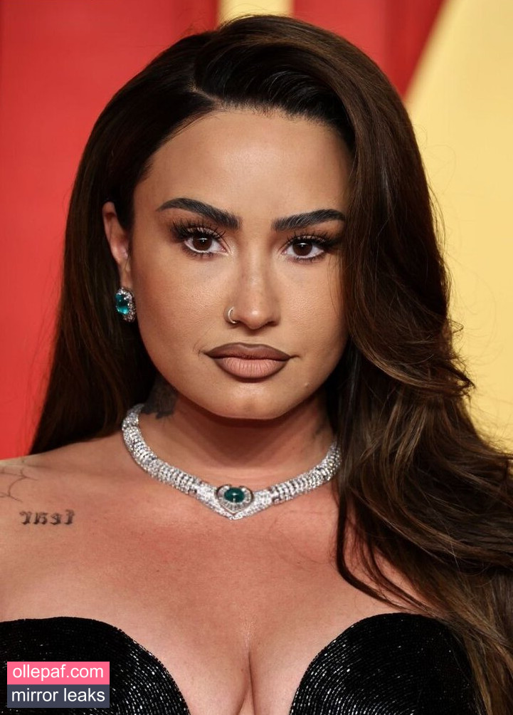 Latest Leaks Demi Lovato Nude #247 - Fapello