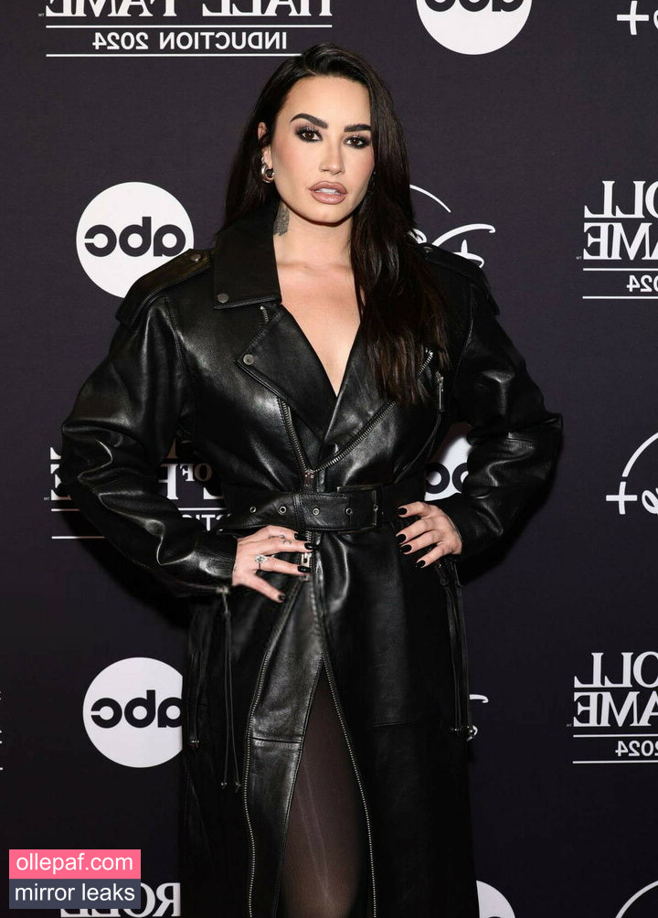 Latest Leaks Demi Lovato Nude #26 - Fapello