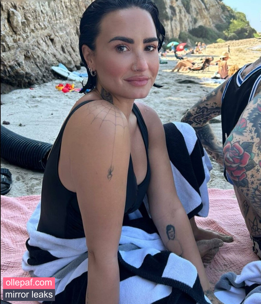 Latest Leaks Demi Lovato Nude #269 - Fapello