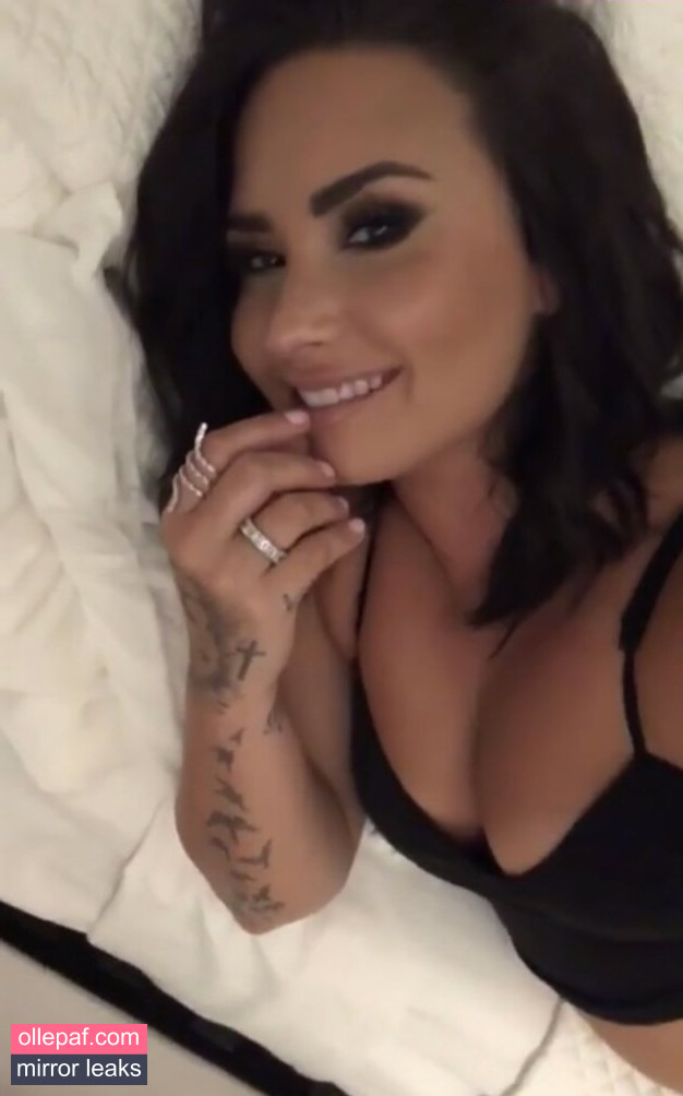 Latest Leaks Demi Lovato Nude #285 - Fapello